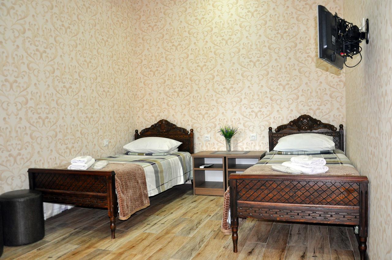 Apartments On Akhalubani St 2 Tbilisi Buitenkant foto